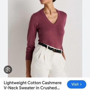Women's V-Neck Sweater in Mauve